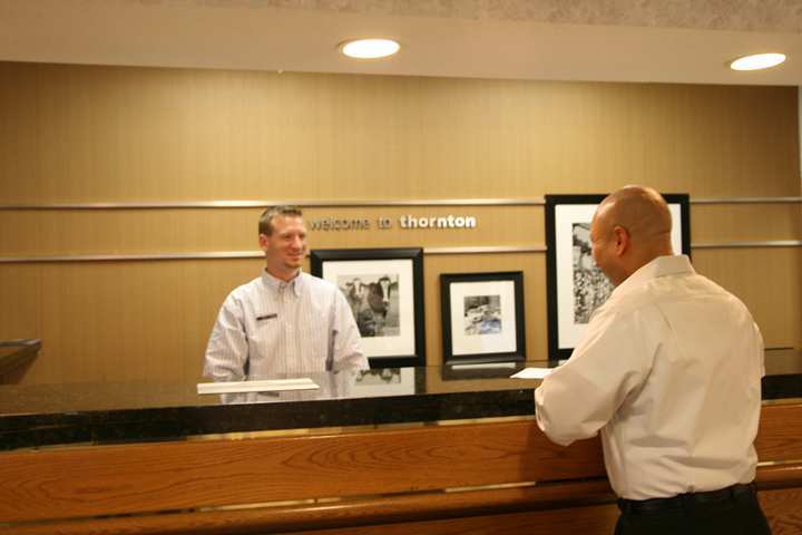فندق ثورنتونفي  فندق نورث دنفر باي ماجنوسون وورلد وايد المظهر الداخلي الصورة